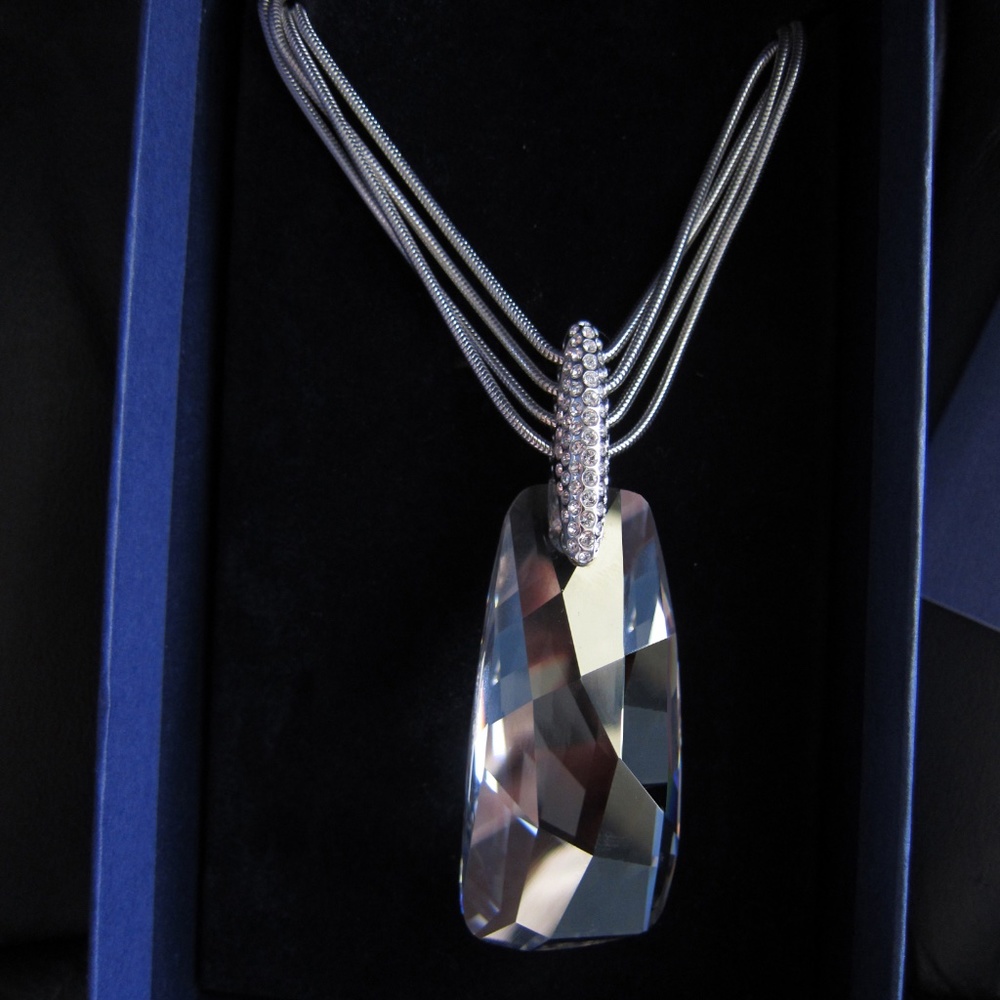 Swarovski Cobra Necklace 891627 - Picture 2 of 8